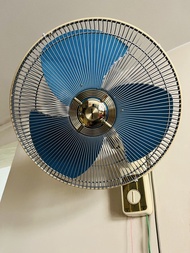 Panasonic Wall Fan 16" / 40cm with Pull Switch Control 樂聲掛牆風扇 16吋 / 40厘米 藍色
