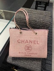 Chanel Tote Bag / shopping bag / 沙灘包 / deauville pink