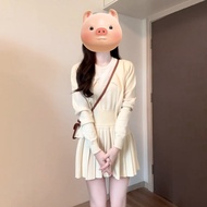 Gentle Apricot Color Skirt