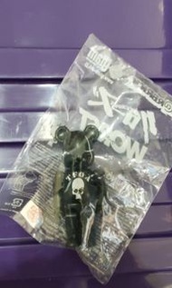限定 Worst bearbrick, 武裝戰線 bearbrick