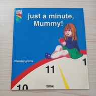 JUST BOOK MINUTE MUMMYa BY NAOMI LYONS