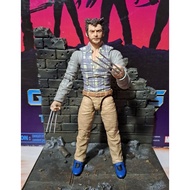 Marvel Legends Logan