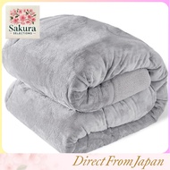 Iris Plaza Duvet Sheep Boa Blanket Three-layer structure for a fluffy and warm feel Machine washable