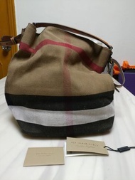 Burberry Canvas