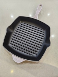 Le Creuset 鑄鐵煎鍋 淺紫色