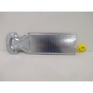 Parut besi (38cm x 12cm)