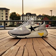 Golden Goose 古着風波鞋
