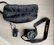 Canon EOS 77D 連 Kit Lens (Canon EF-S 18-55mm) 連袋, 電池x2