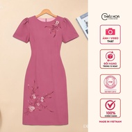 Women's street dress made from cool Cotton with a loose design, brand Thieu Hoa DD6TH0209