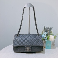 Chanel香奈兒電鍍銀翻蓋式包包Easy Coco Flap 25cm Metallic