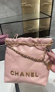 Chanel23s  22bag pink mini size