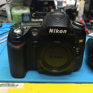 Nikon D90 body with Grip
