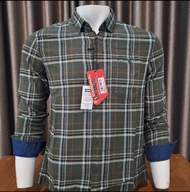 Kemeja C2237J06A Slim Fit Pria Cardinal