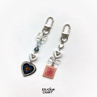 GANTUNGAN KEYCHAIN HEAD OVER HEELS MERCH DIY KDRAMA SERIES GEON U PARK SUNG AH CHOO YOUNG WOO HANGER