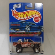 HW Nissan truck (S02)
