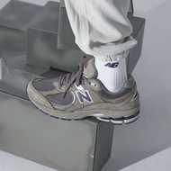 New Balance 2002R ML2002RA