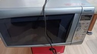 二手2006 Panasonic NN-S675 微波爐 零件機 殺肉 (不接磁控管 250V20A保險絲會燒毀)