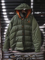 NBA 2006 Nike Air Jordan 5 Sneaker  Puffer Jacket  喬丹 羽絨外套