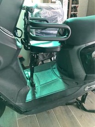 機車兒童椅cuxi ：折疊扶手+半護欄+椅墊