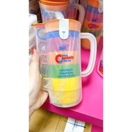 Set of 5 colorful plastic cups