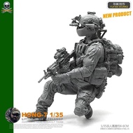 1/35 U.S. Army SEALs Resin Soldiers Need to Assemble and Color HONG-07