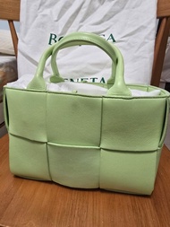 BV mini arco tote bag
