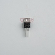 L7805CV L7805 L 7805 7805CV Voltage Regulator ST