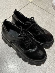 Woman Platform Black Shoes (similar to Dr Martens)
