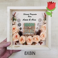 Frame kaca Mas kahwin /8x8inch termasuk kaki frame Pine wood