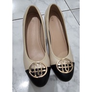 Shoes NYC wedgeWanita