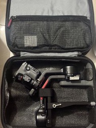 不議價 (二手-請細閱內文) DJI RS 4 套裝RS BG70 大容量電池手把 及其他配件