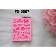 FD7 - Silicone mold chocolate fondant pudding gumpaste crown ribbon