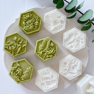 50g63g Lotus Pond Moonlight Three-Dimensional Relief Carved Chinese Style Traditional Green Bean Cak