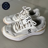 Sepatu Tenis ON CLOUD women ON THE ROGER PRO Original second size 38.5 / US W7.5 / 24.5cm tennis wan