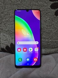 Samsung A31 白色