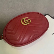 Gucci marmont 腰包，配件有防塵袋，腰帶長度90cm 尺寸18×15×5