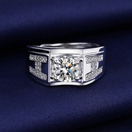 Petchara Jewelry แหวนเพชรโมอีสผู้ชาย 1 กะรัต เงินแท้ S925 น้ำ 100-98 D-VVS1 : F2023