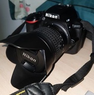 Nikon D5600 + 18-55mm Lens