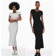 Aritzia Luxe Lounge Disposition