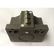 Brand New Original Germany BALLUFF (BALLUFF) Stroke Switch BNS819-B03-D12-61-12-3B