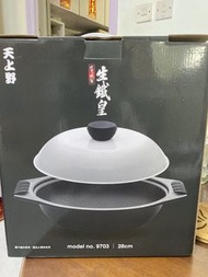 天上野 生鐵皇 鑄鐵鍋 28cm 型號 9703大平賣$320咋
