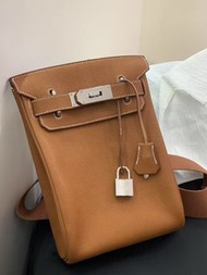 🎠✨Hermès Hac A Dos 福寶馬鞍皮✨🎠