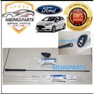 FORD FIESTA ,ECOSPORT ANTENNA ROD & ANTENNA BASE AV1T-18-A886AA & AV1Z-18-813A / AV1T-18-828AA