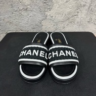 Chanel 香奈兒拖鞋黑白色 碼數39