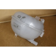 < Omar International > 5Q0121407AA Volkswagen A3 8V GOLF MK7 TT TIGUAN Auxiliary Bucket Water Tank G