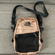 supreme tnf sling bag