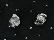 Edith & Jaz • 美國閃靈鑽原石 G8