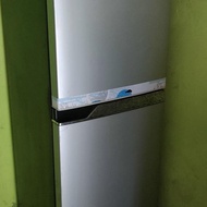 kulkas panasonic 2 pintu nopros tanpa salju...jual murah nego di wa saja 085810183957