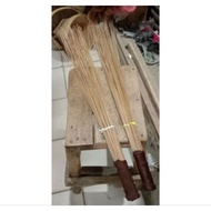 Broom Sticks/Mattress Sweep 70cm Long