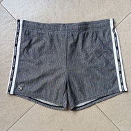 Arnold Palmer tapped shorts